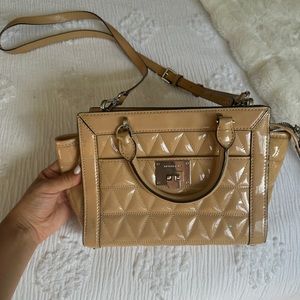 Micheal Kors Vivianne Top Zip Messanger Bag